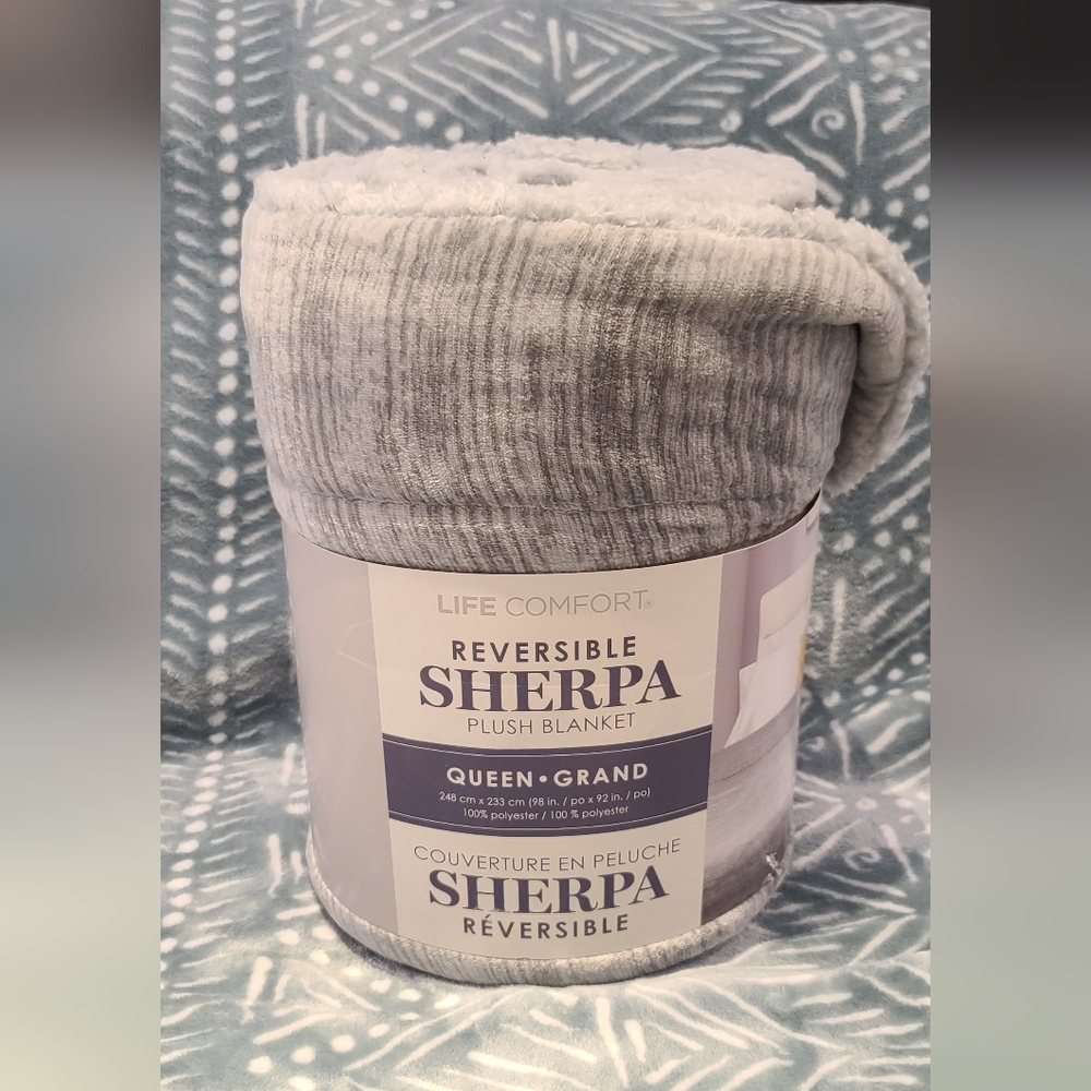 Life Comfort - QUEEN Reversible Sherpa Plush Blanket